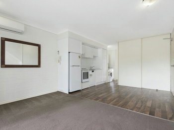 Image 5 for 8/10 Morris St, Highgate Hill  QLD  4101