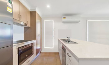 Image 5 for 7 Stormbird St, Redbank Plains  QLD  4301