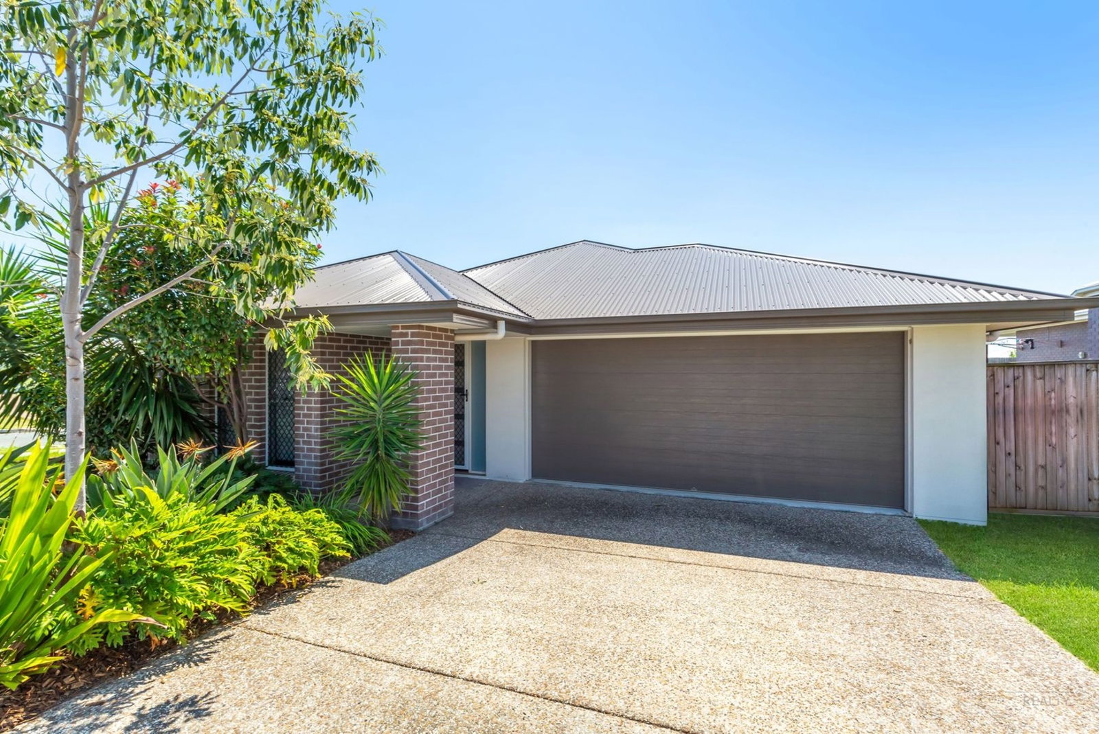 Main listing image for 7 Stormbird St, Redbank Plains  QLD  4301