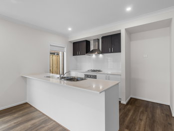 Image 4 for 27 Woodlawn Rd, Wollert  VIC  3750