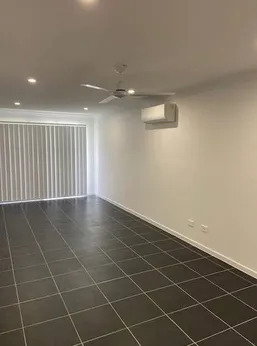 Image 3 for 1/44 MacKellar Wy, Walloon  QLD  4306