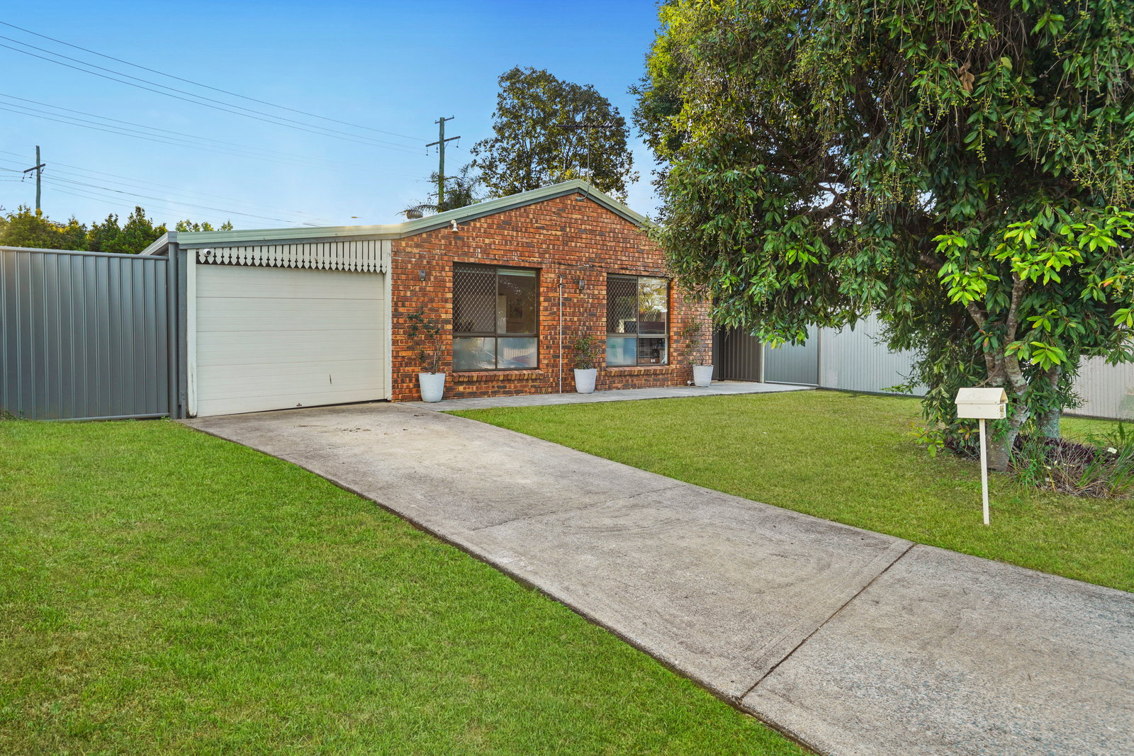 Main listing image for 46 Willow St, Albany Creek  QLD  4035