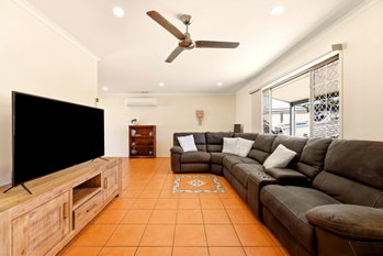 Image 3 for 32 Paul St, Kallangur  QLD  4503