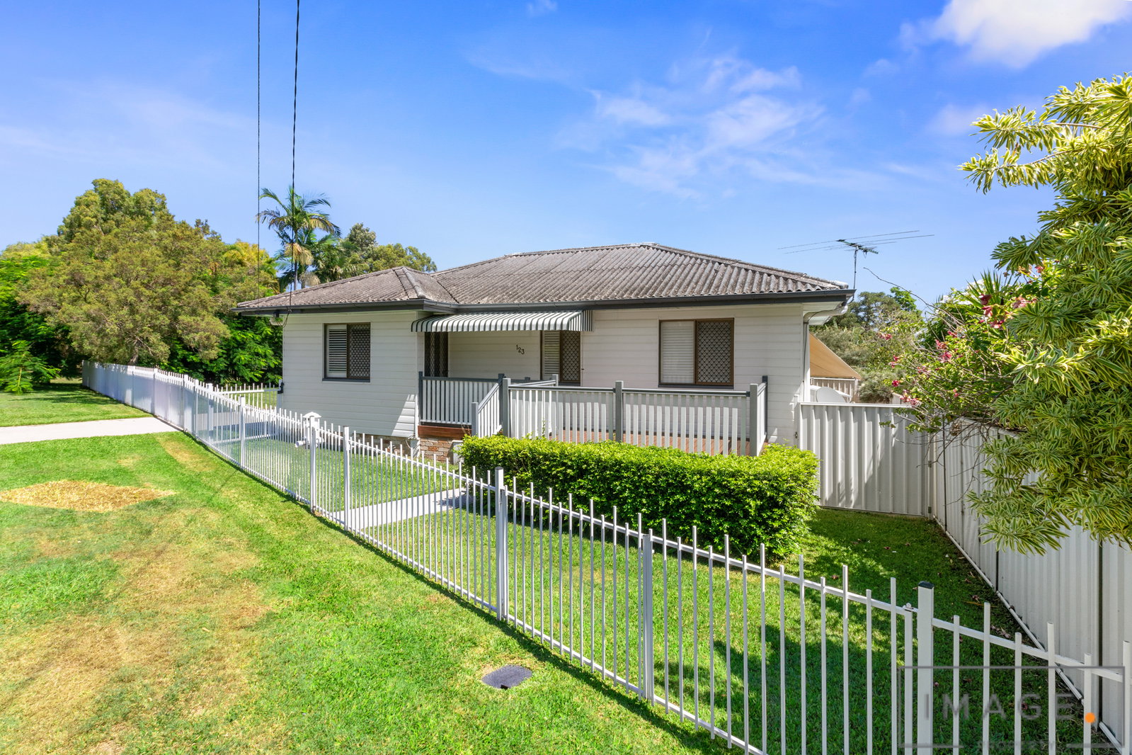 Main listing image for 123 Andrew St, Wynnum  QLD  4178
