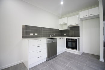 Image 4 for 2/15A Garfield Terrace, Everton Hills  QLD  4053