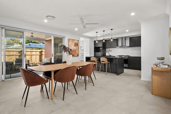 Image 3 for 46 Stirling St, Bridgeman Downs  QLD  4035