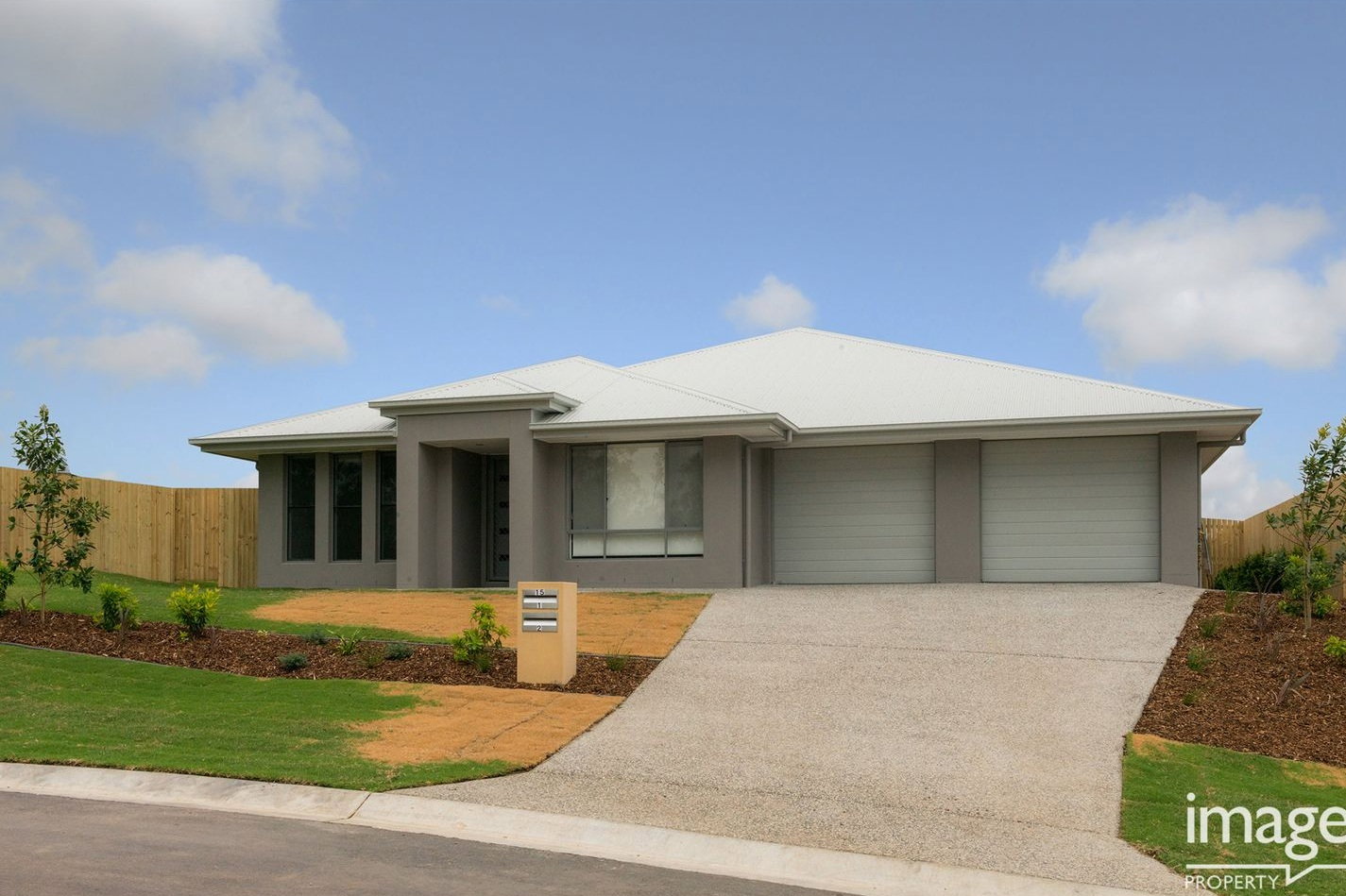 Main listing image for 2/15 Bulloo Cres, Brassall  QLD  4305