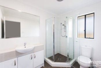 Image 5 for 2/15 Bulloo Cres, Brassall  QLD  4305