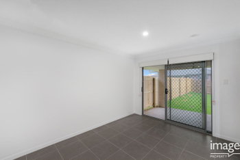 Image 6 for 2/15 Bulloo Cres, Brassall  QLD  4305